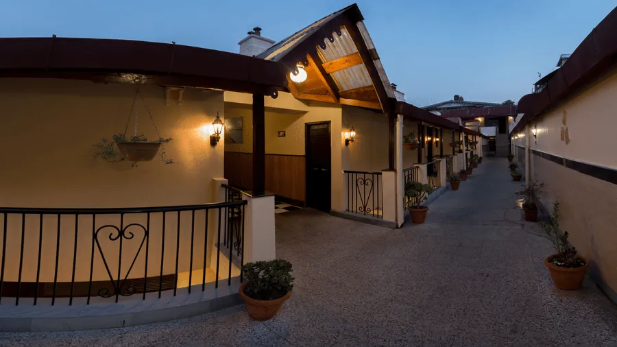 Hotel Himalaya — Nainital